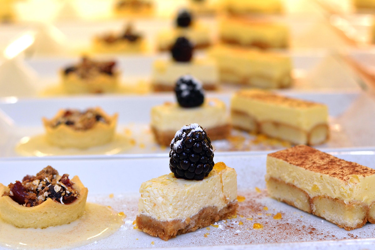 WEDDING-CATERERS-DESSERT-min
